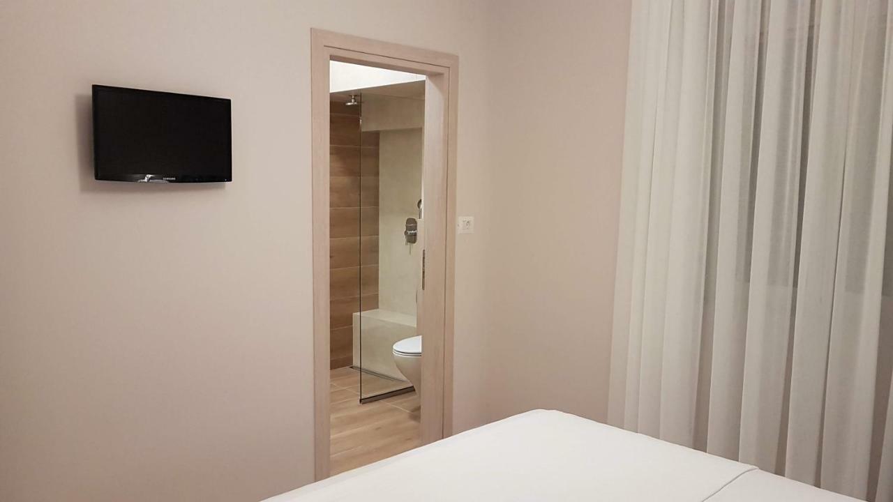 Vito'S Parga View Apartments Ngoại thất bức ảnh