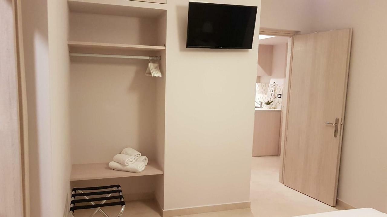 Vito'S Parga View Apartments Ngoại thất bức ảnh