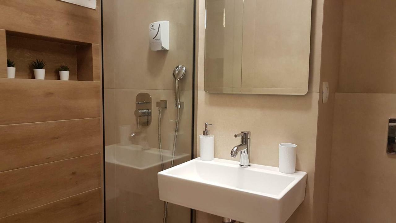 Vito'S Parga View Apartments Ngoại thất bức ảnh